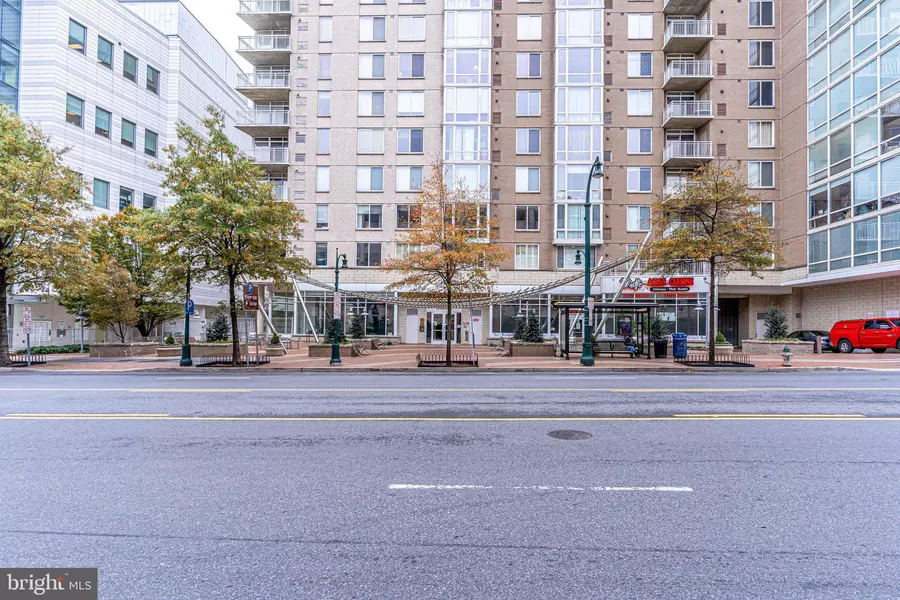 930 WAYNE AVE #402, Silver Spring, MD 20910