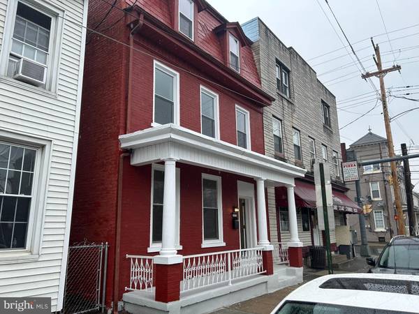 Lebanon, PA 17046,373 N 10TH ST