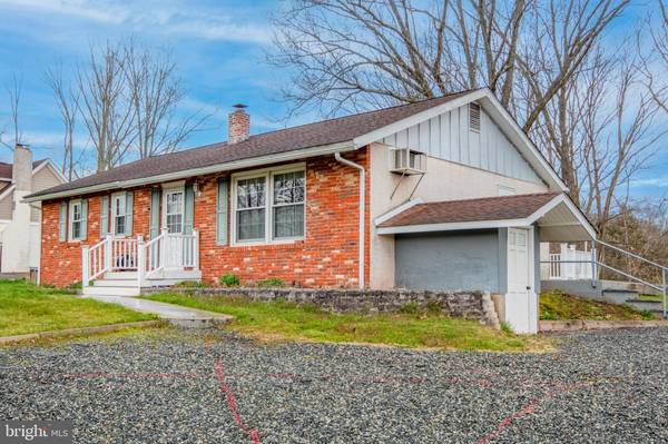 30 WARTMAN RD, Collegeville, PA 19426