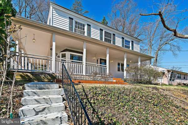 6376 LAKEWOOD DR, Falls Church, VA 22041