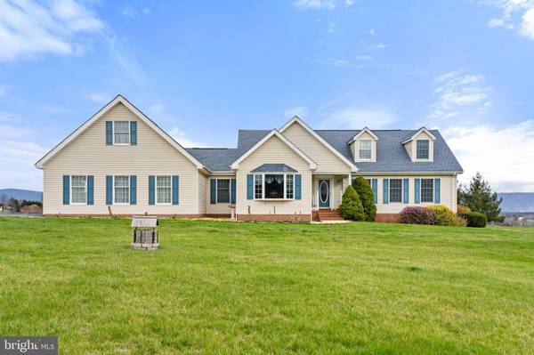 158 MANOR HILL DR, Toms Brook, VA 22660