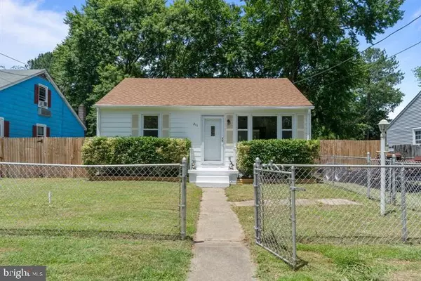 211 LOCUST AVE, Colonial Beach, VA 22443