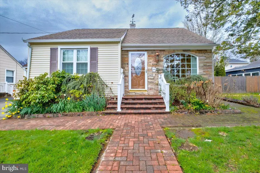 1145 W MOUNT VERNON AVE, Haddonfield, NJ 08033