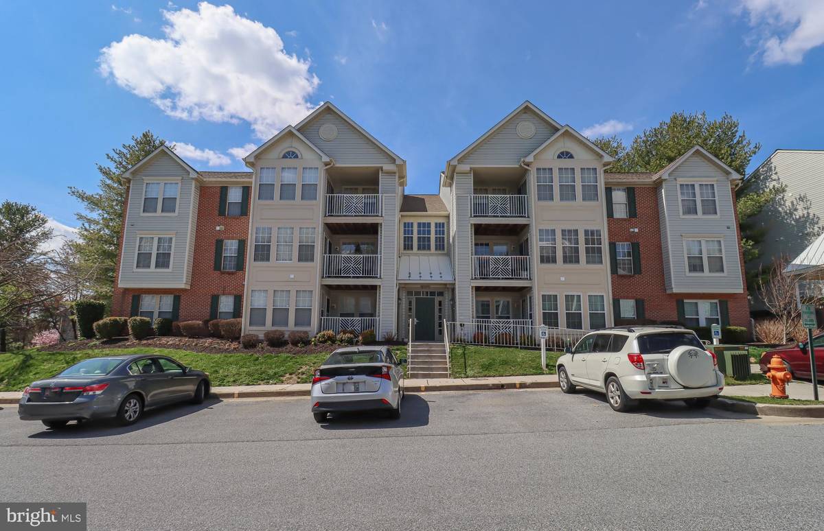 Owings Mills, MD 21117,8005 TOWNSHIP DR #202F