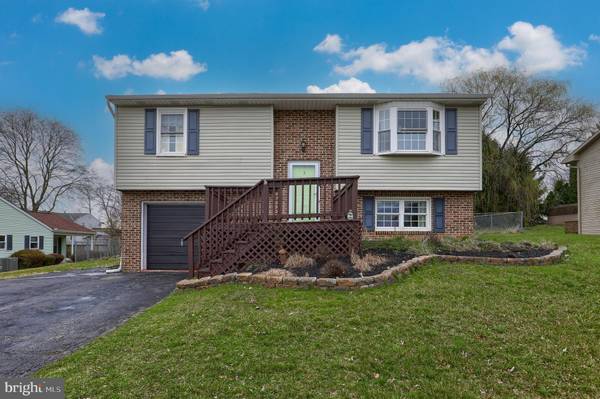 York, PA 17402,3345 TAUNTON DR