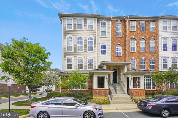 14270-A WOVEN WILLOW LN #49, Centreville, VA 20121