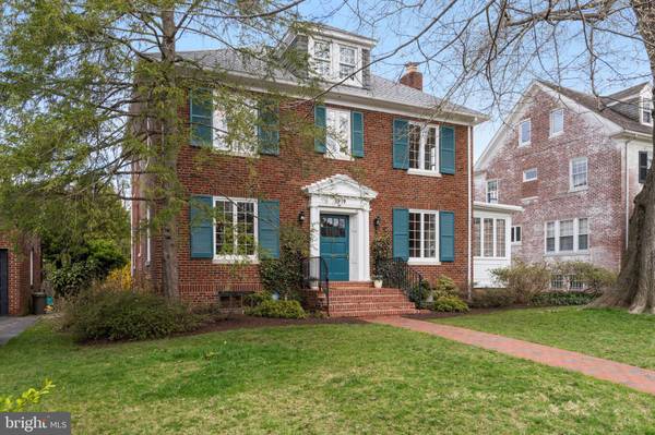 3919 OLIVER ST, Chevy Chase, MD 20815