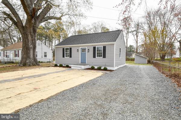 206 LOCUST AVE, Colonial Beach, VA 22443