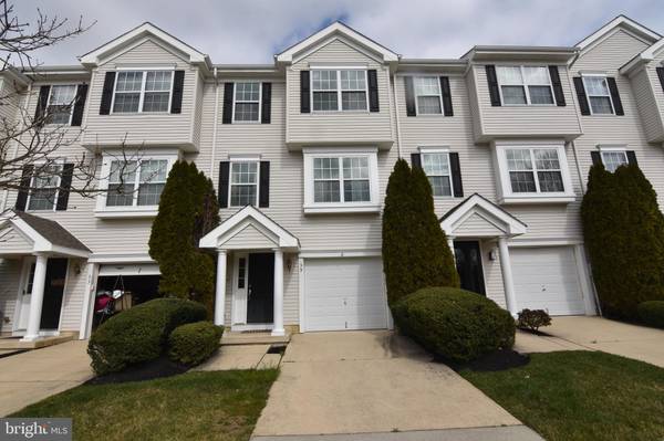 35 HIGHGROVE CT, Thorofare, NJ 08086