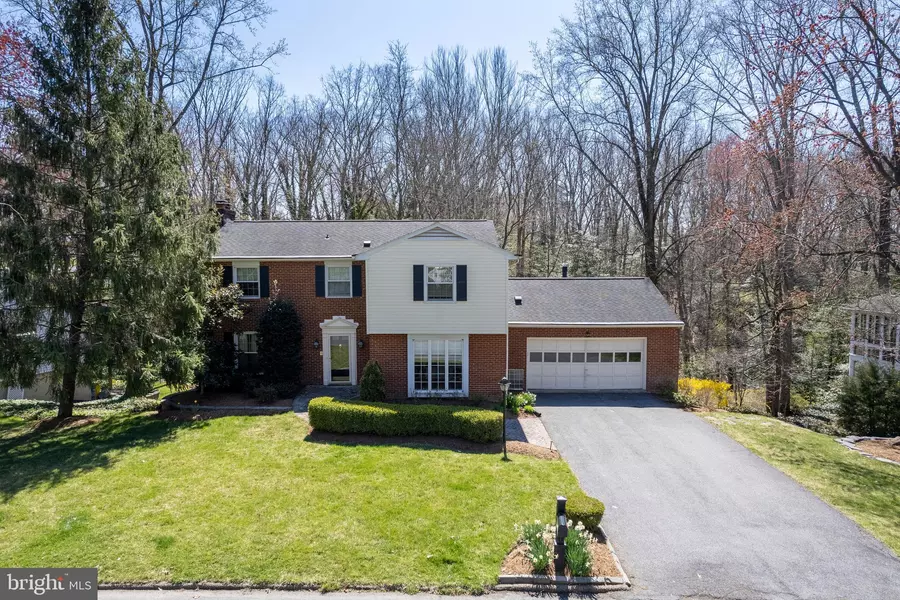 69 SAINT ANDREWS RD, Severna Park, MD 21146