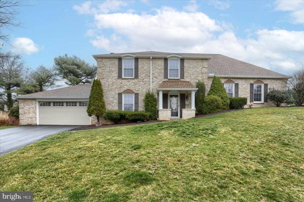 479 WOODCREST DR, Mechanicsburg, PA 17050