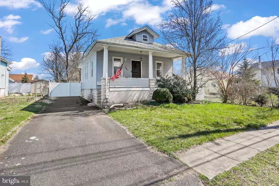 409 PLEASANT AVE, Piscataway, NJ 08854