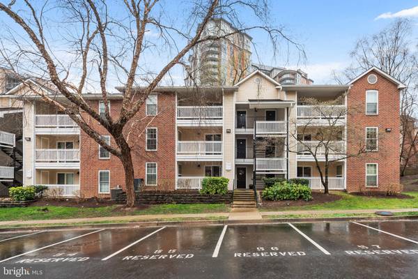 1511 LINCOLN WAY #201B, Mclean, VA 22102