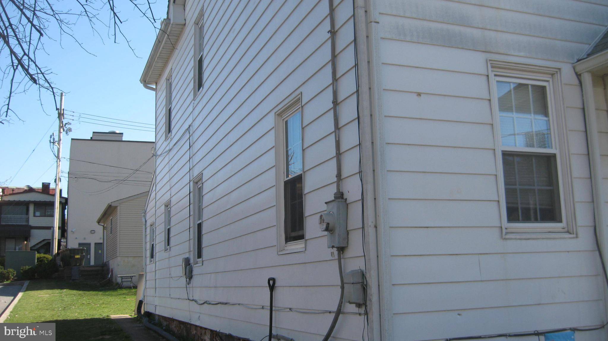 Ephrata, PA 17522,60-62 E FRANKLIN ST