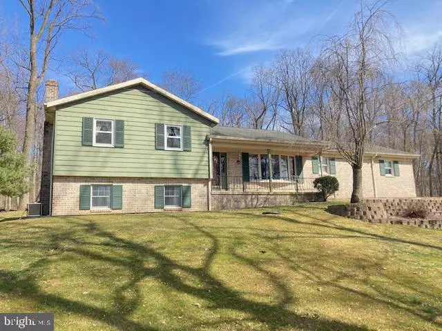 2323 LAUREL TOP CIR, Narvon, PA 17555