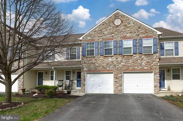 19 HARVEST MILL LN, Palmyra, PA 17078