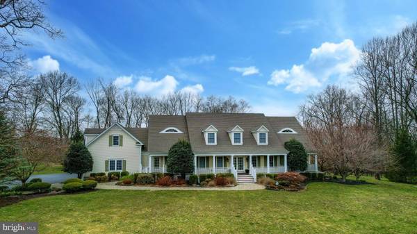 6 ACORN LN, Lebanon, NJ 08833