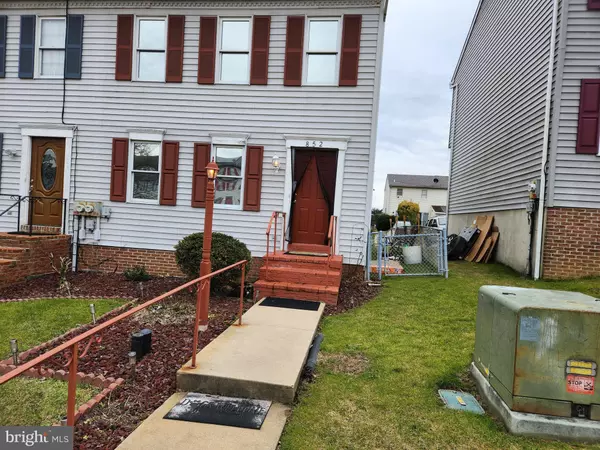 Lancaster, PA 17603,852 MARJORY TER