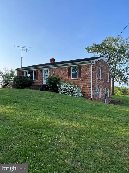 2211 ORANGE RD, Madison, VA 22719