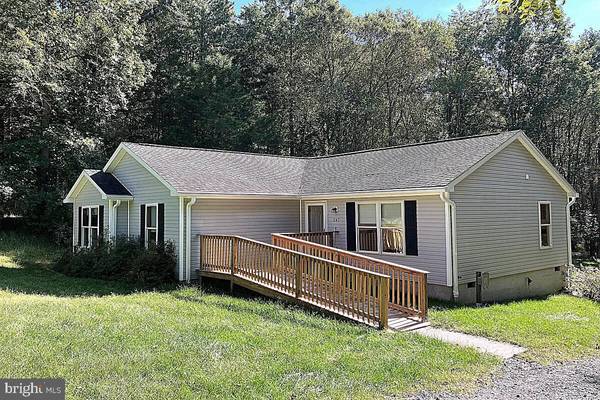 247 HEATHER DR, Stanley, VA 22851