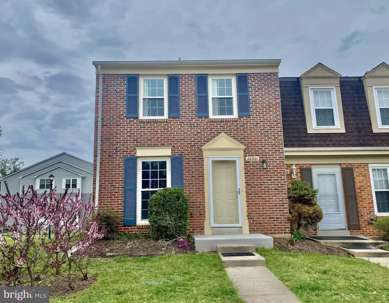 22321 MAYFIELD SQ, Sterling, VA 20164