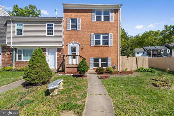 1118 JAMES MADISON CIR, Fredericksburg, VA 22405