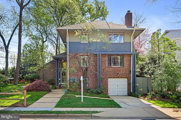 4707 LITTLE FALLS RD, Arlington, VA 22207