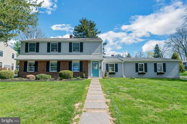 4040 FAIRWAY RD, Lafayette Hill, PA 19444