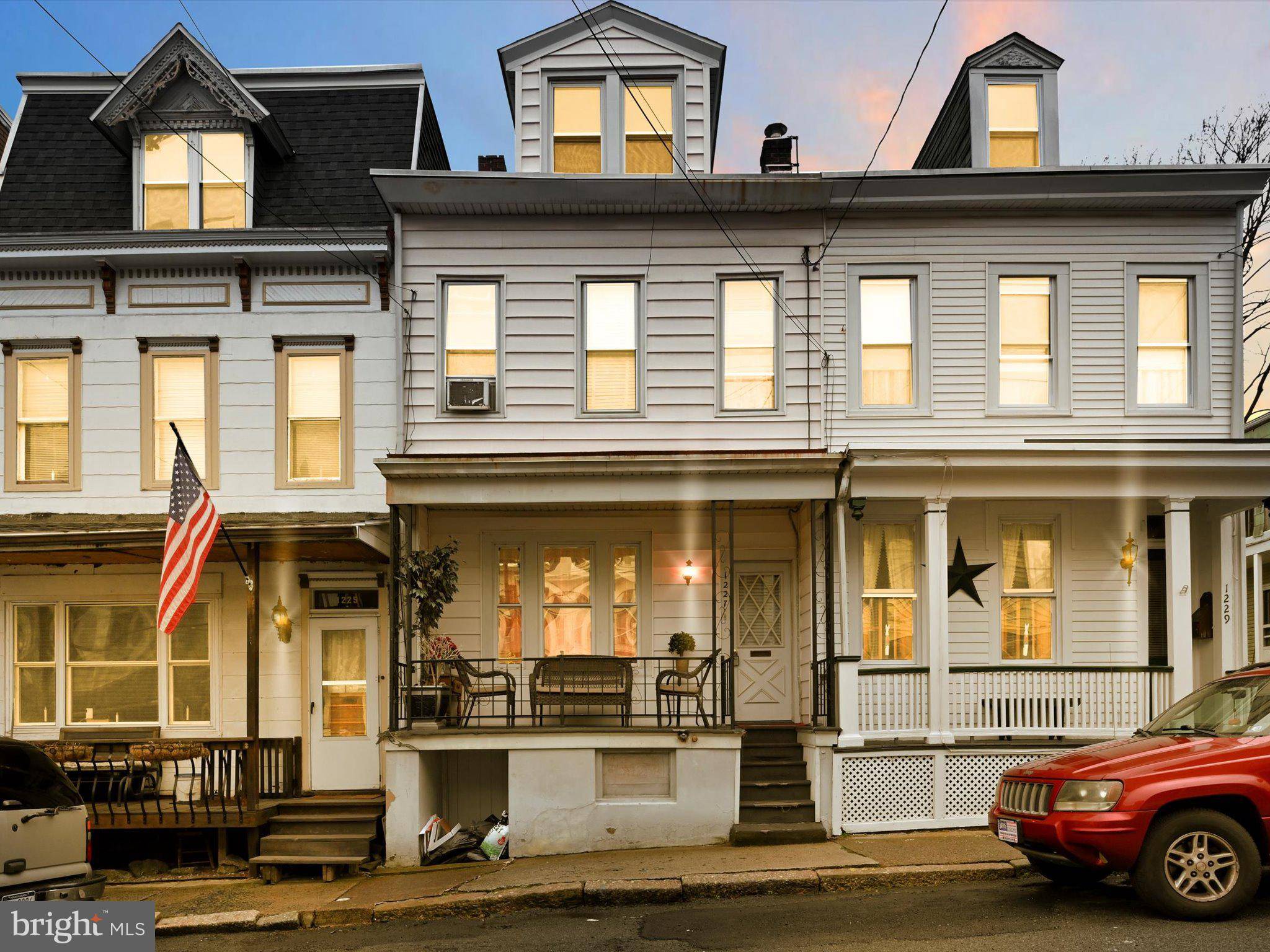 Pottsville, PA 17901,1227 W NORWEGIAN ST