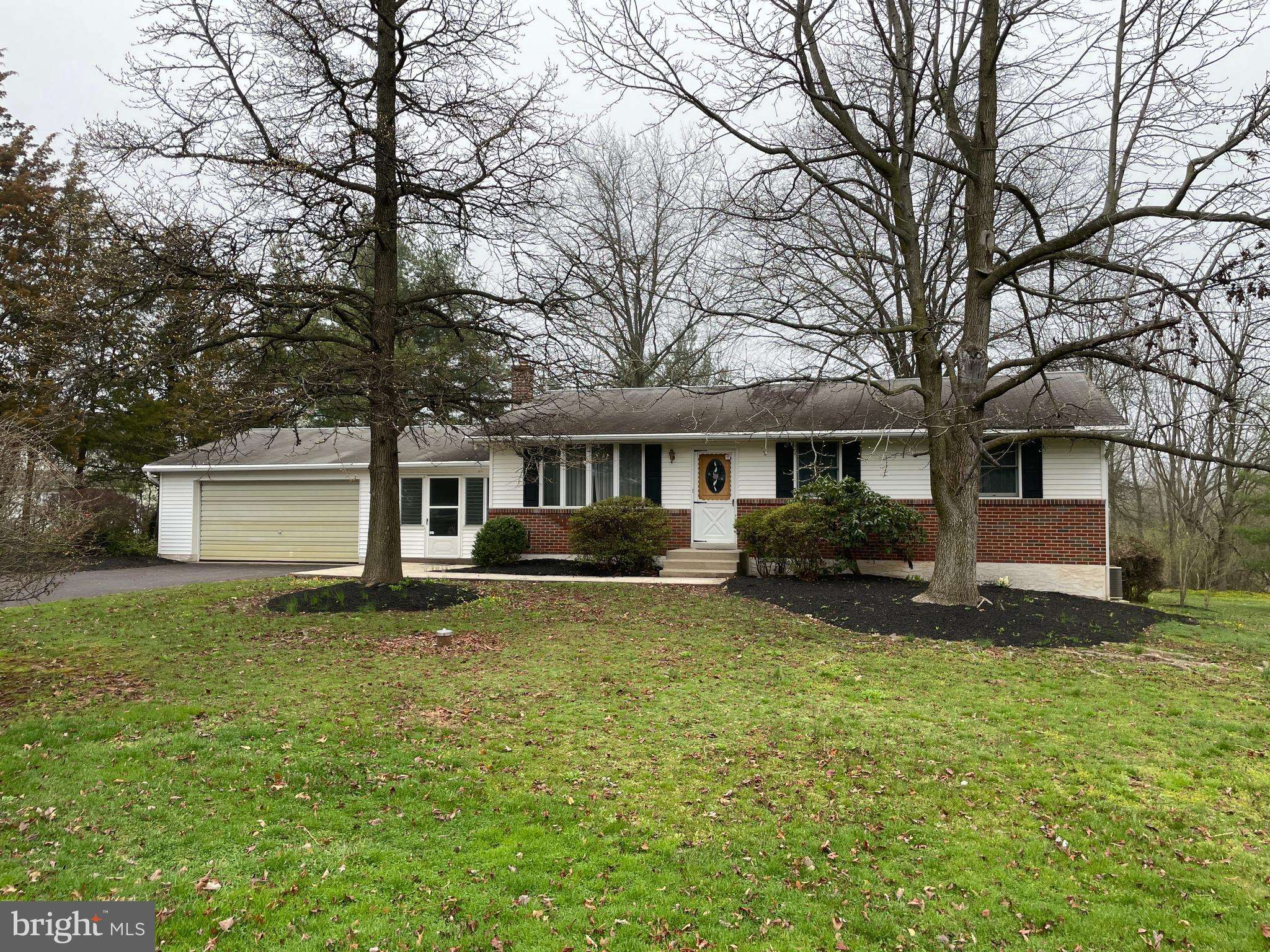 641 N 4TH ST, Telford, PA 18969