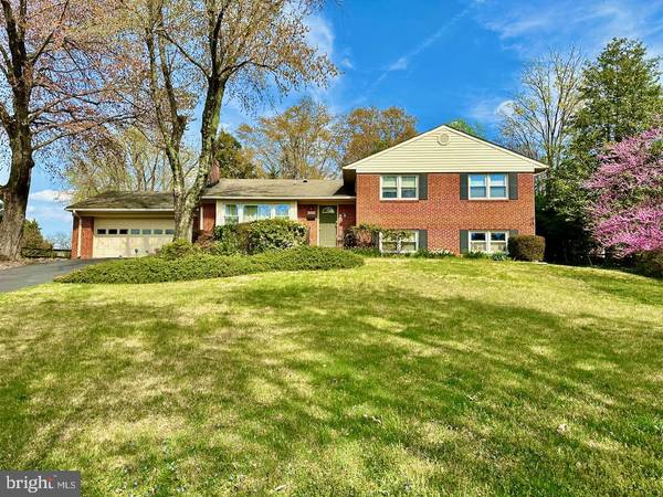 1405 KURTZ RD, Mclean, VA 22101