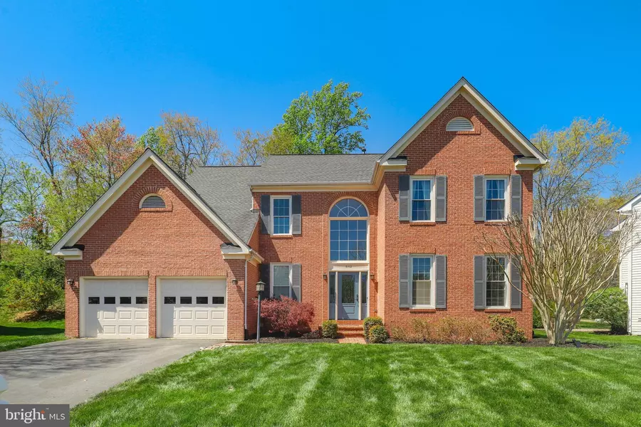 5102 JUGLAN CT, Centreville, VA 20120