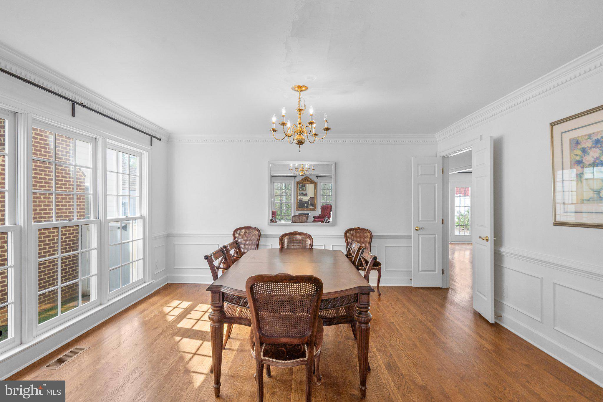 Gaithersburg, MD 20878,206 MASSBURY ST