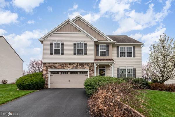 1782 EMPRESS DR, Mechanicsburg, PA 17055