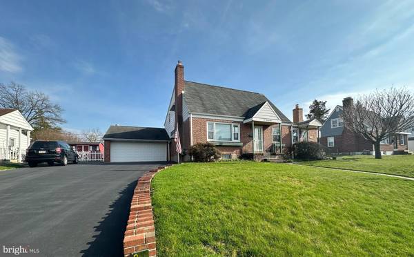 209 2ND AVE, Broomall, PA 19008