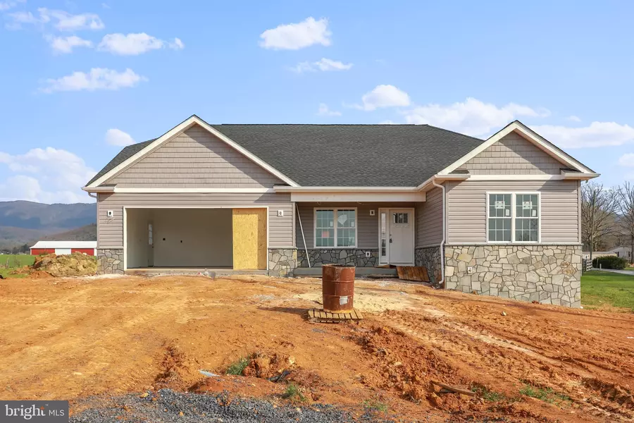 219 ARTHUR LN, Luray, VA 22835