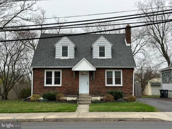 66 N MAIN ST, Quakertown, PA 18951