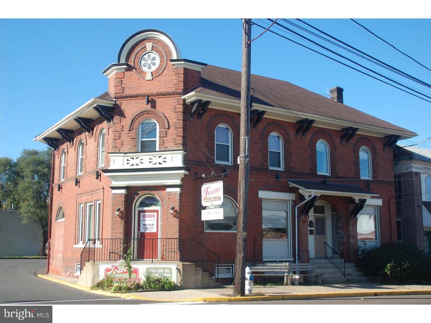 Telford, PA 18969,120 - 124 N MAIN ST