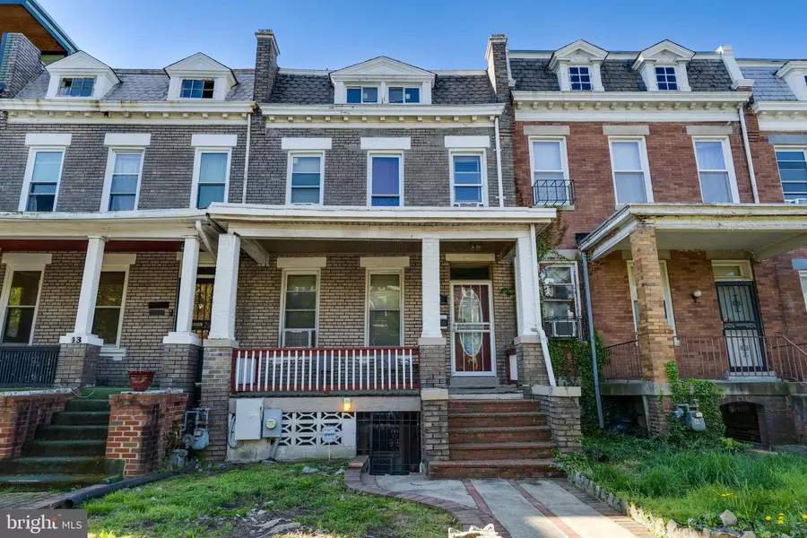 11 GIRARD ST NE, Washington, DC 20002