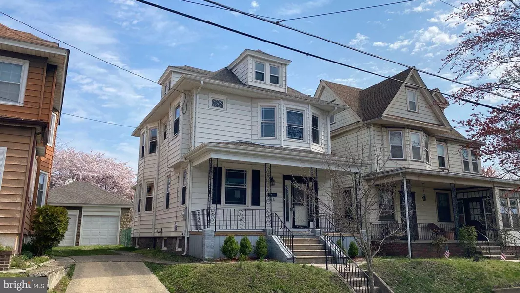 935 MONMOUTH ST, Gloucester City, NJ 08030