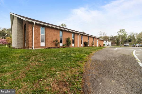 Annandale, VA 22003,5001 BACKLICK RD