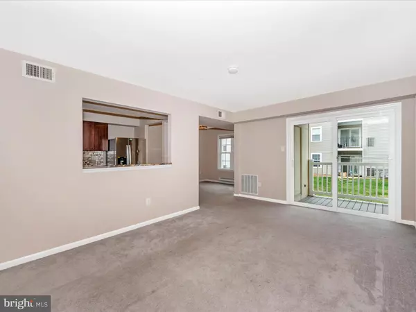 Frederick, MD 21702,1405 KEY PKWY #203B