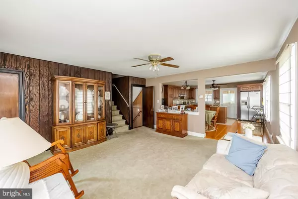 Bristol, PA 19007,3109 MIDWAY LN