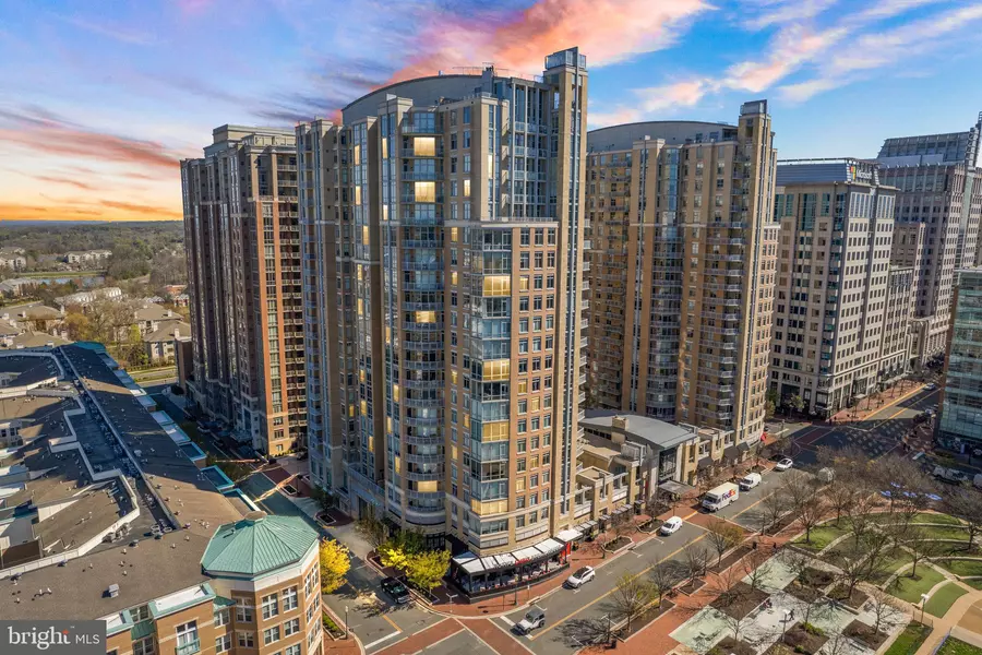 11990 MARKET ST #1013, Reston, VA 20190