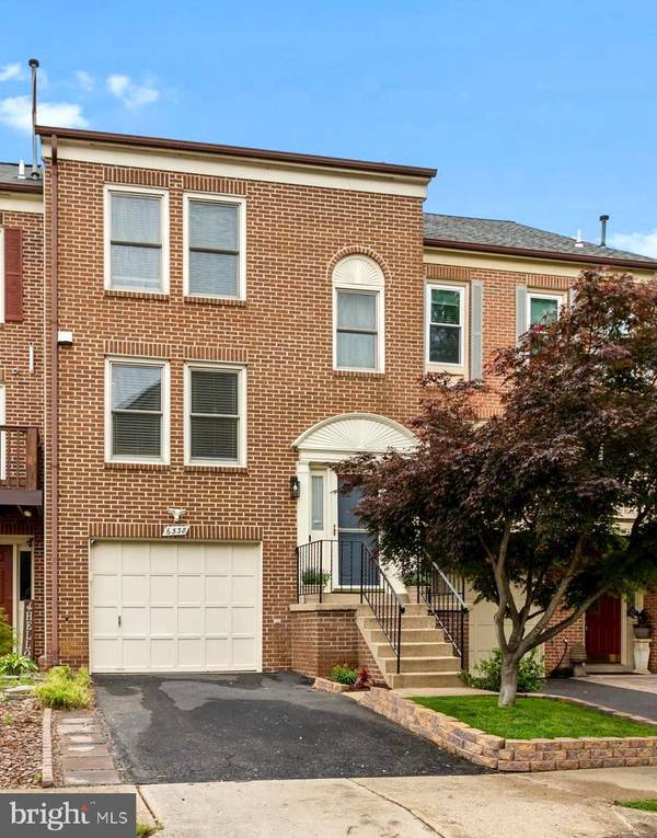 6538 RIVER TWEED LN, Alexandria, VA 22312