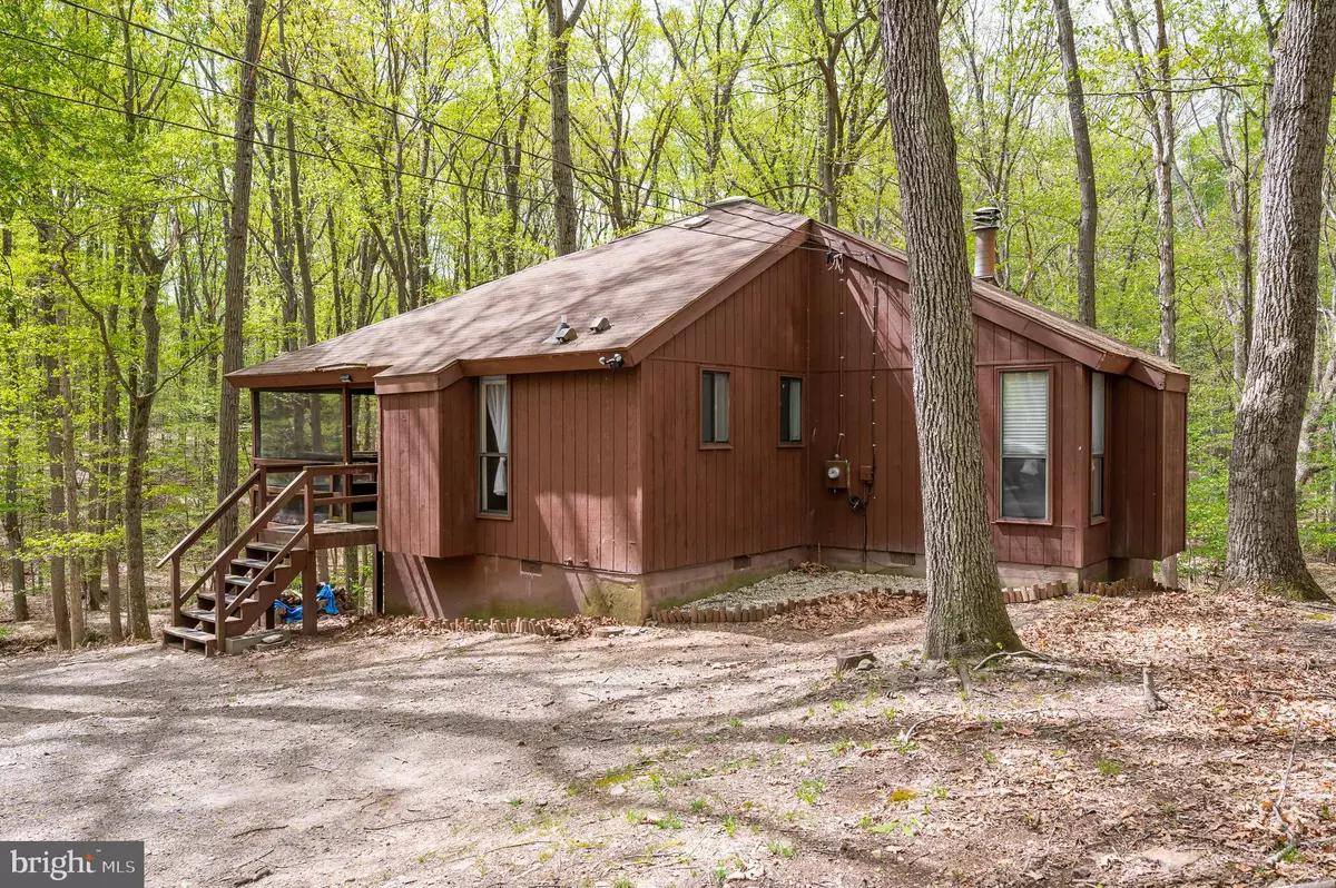 Hedgesville, WV 25427,3 BOB WHITE LN