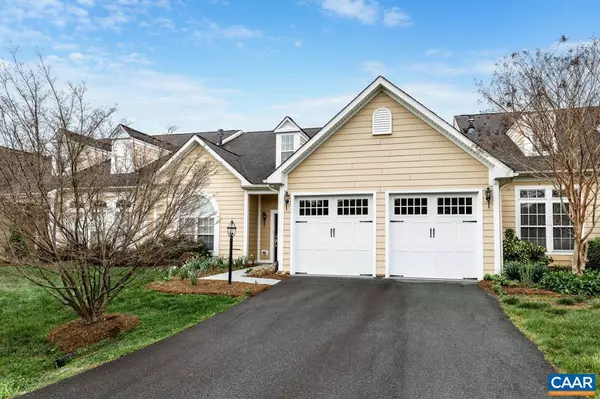 40 APPLE BLOSSOM CT, Nellysford, VA 22958