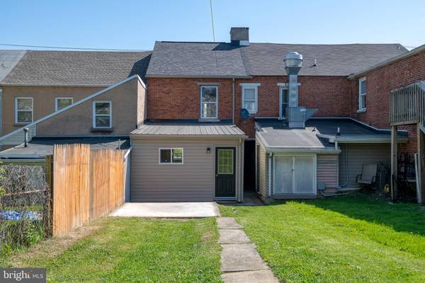 Wrightsville, PA 17368,334 S FRONT ST