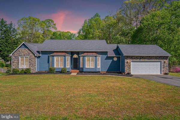 10 PICKERING RD, Fredericksburg, VA 22405