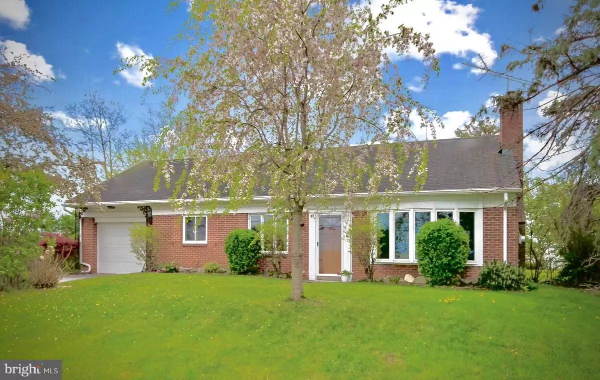 Leola, PA 17540,76 HORSESHOE RD